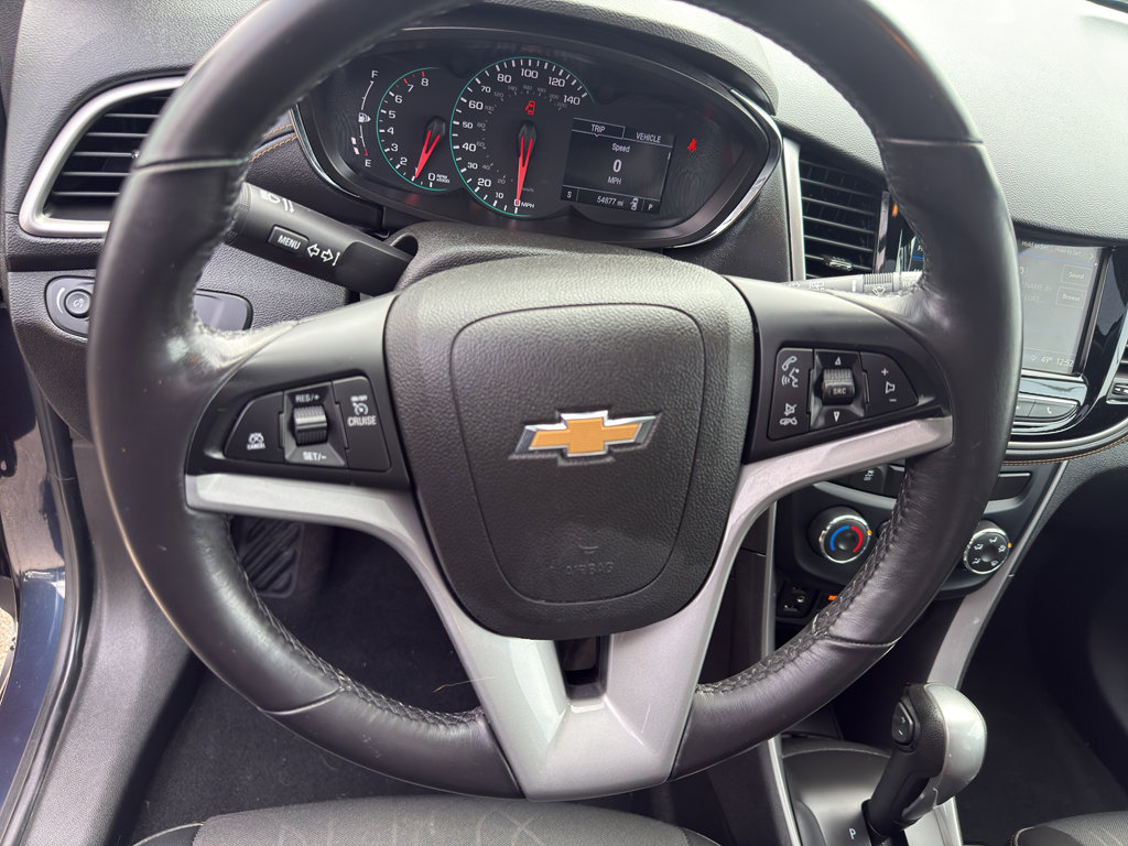 Used 2019 Chevrolet Trax LT w/ Sun & Sound Package image 16