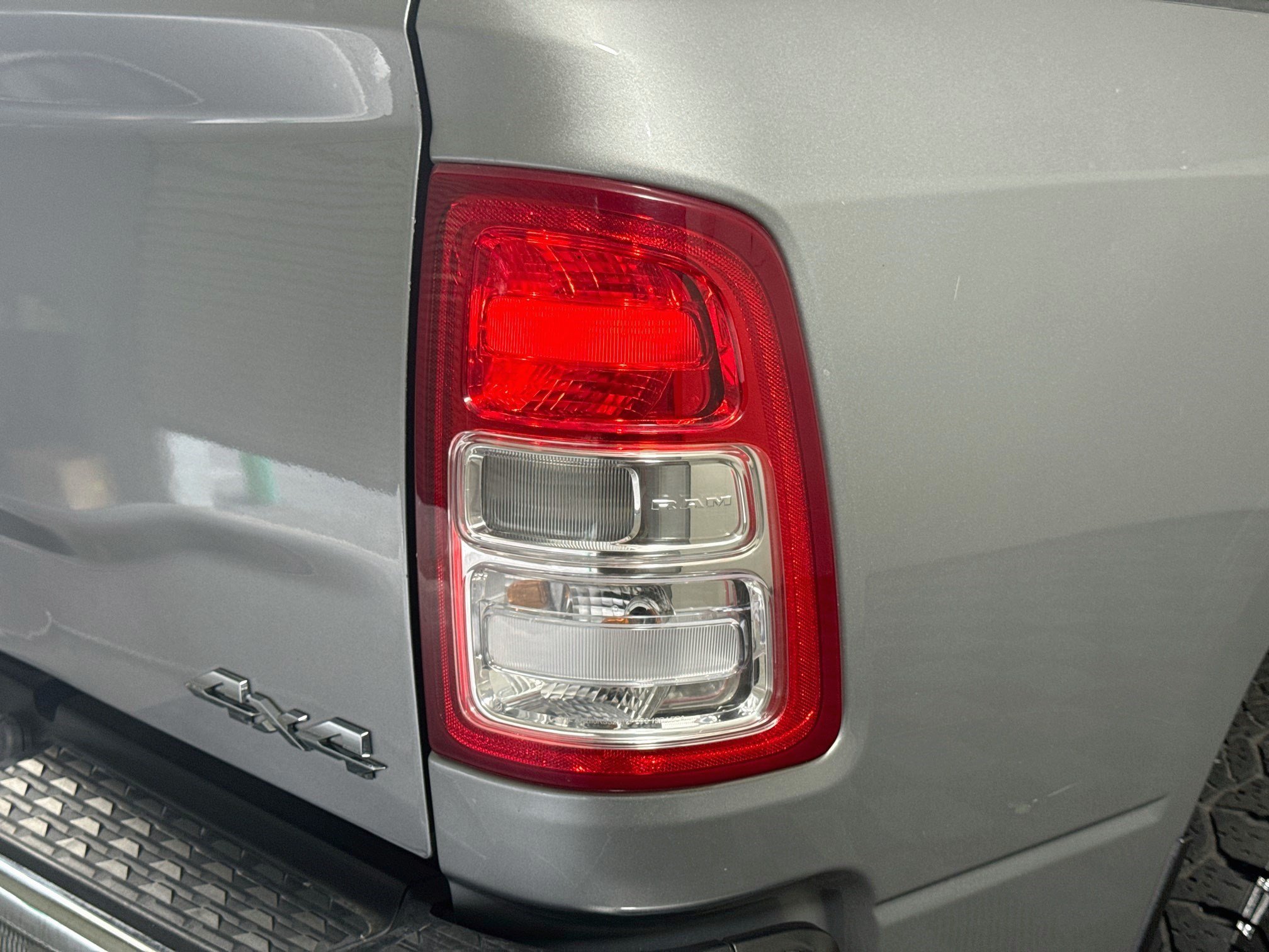Used 2024 RAM 2500 Big Horn AWD/4WD image 34