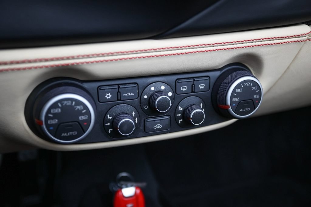 Certified 2019 Ferrari 488 Spider RWD image 40
