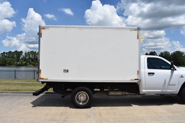 Used 2021 RAM 3500 Tradesman w/ Chrome Appearance Group RWD image 4