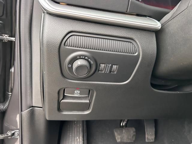 New 2026 Jeep Grand Wagoneer L Limited image 24