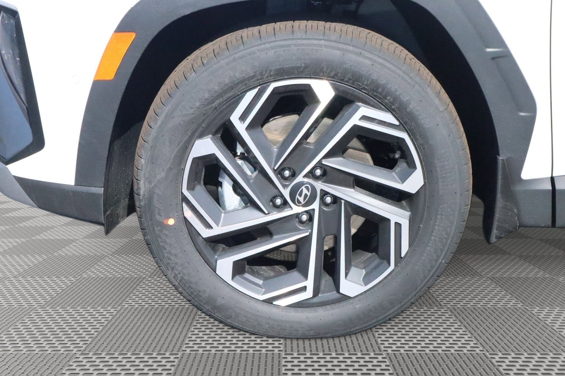 New 2026 Hyundai Tucson Limited image 4