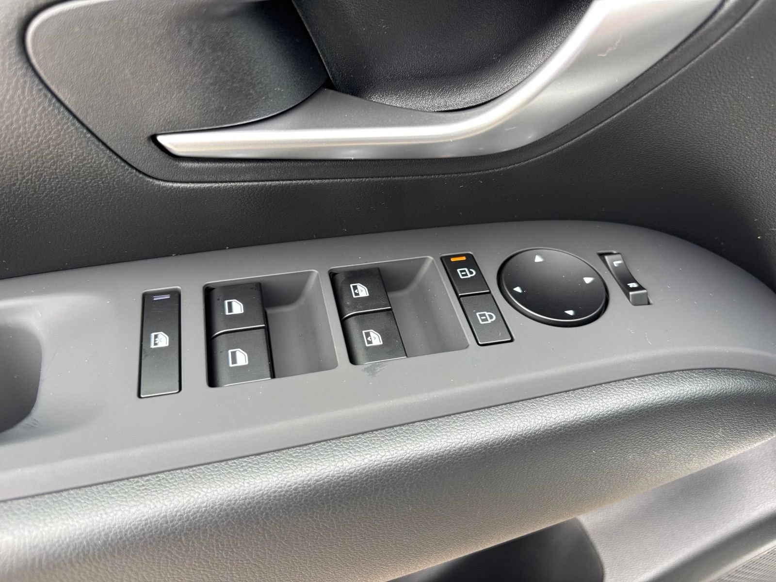 New 2026 Hyundai Santa Cruz SEL FWD image 11