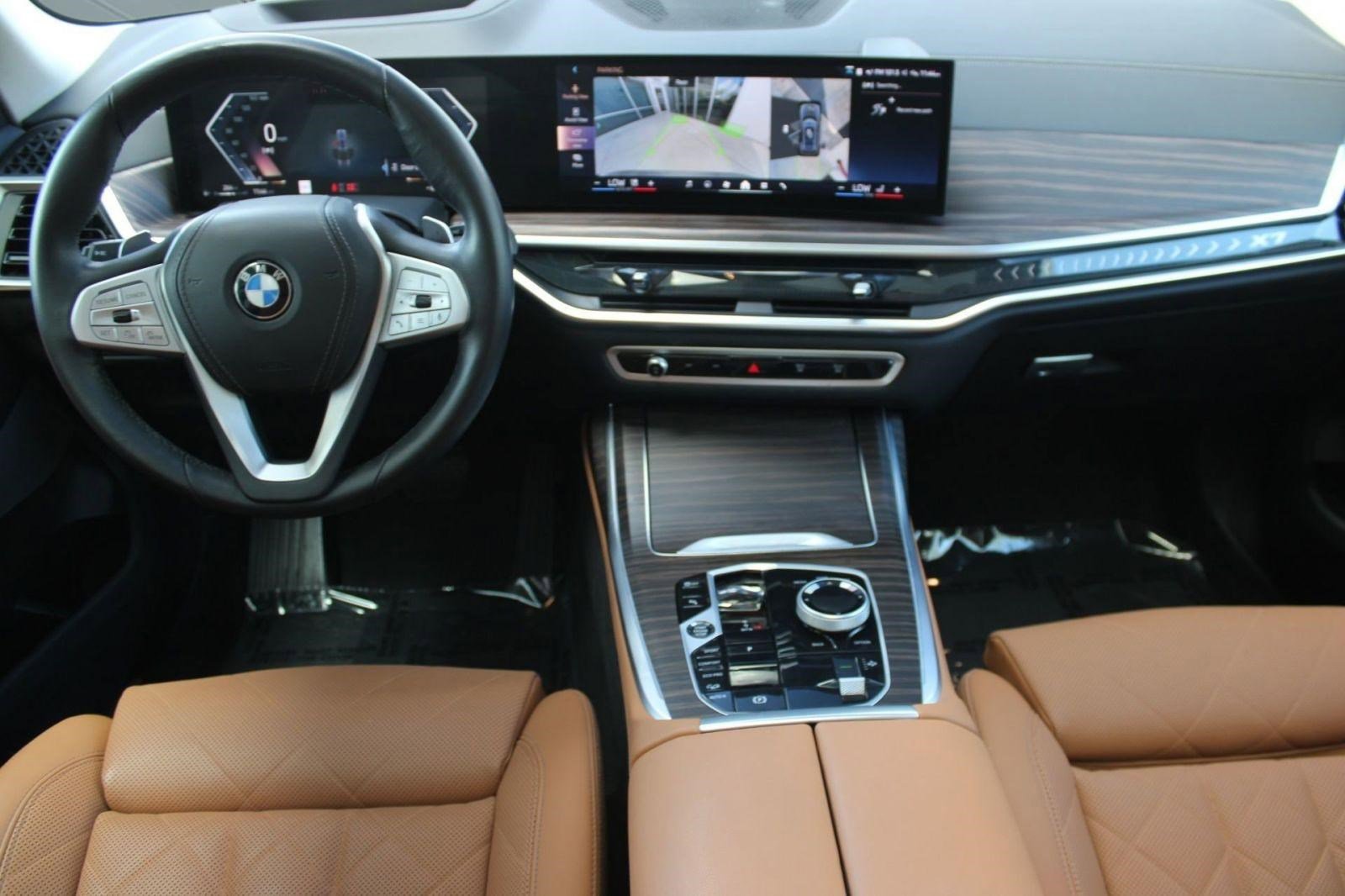 Certified 2024 BMW X7 xDrive40i image 17