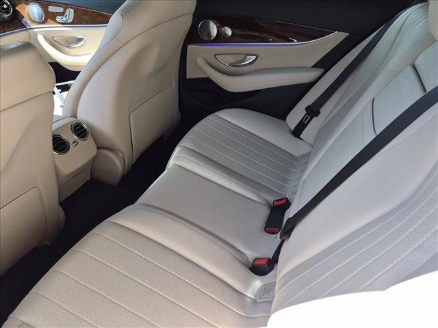 Used 2017 Mercedes-Benz E 300 image 18