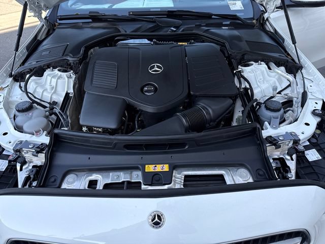 Used 2025 Mercedes-Benz C 300 4MATIC Sedan image 19
