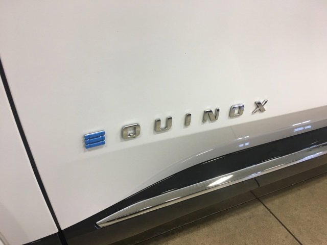 Used 2024 Chevrolet Equinox EV LT image 12