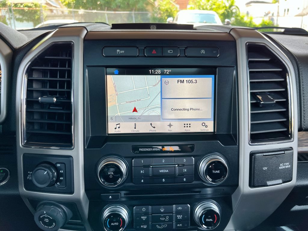 Used 2018 Ford F150 Lariat w/ Equipment Group 502A Luxury AWD/4WD image 28