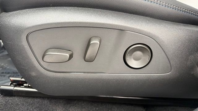 New 2026 Chevrolet Equinox EV LT FWD image 14
