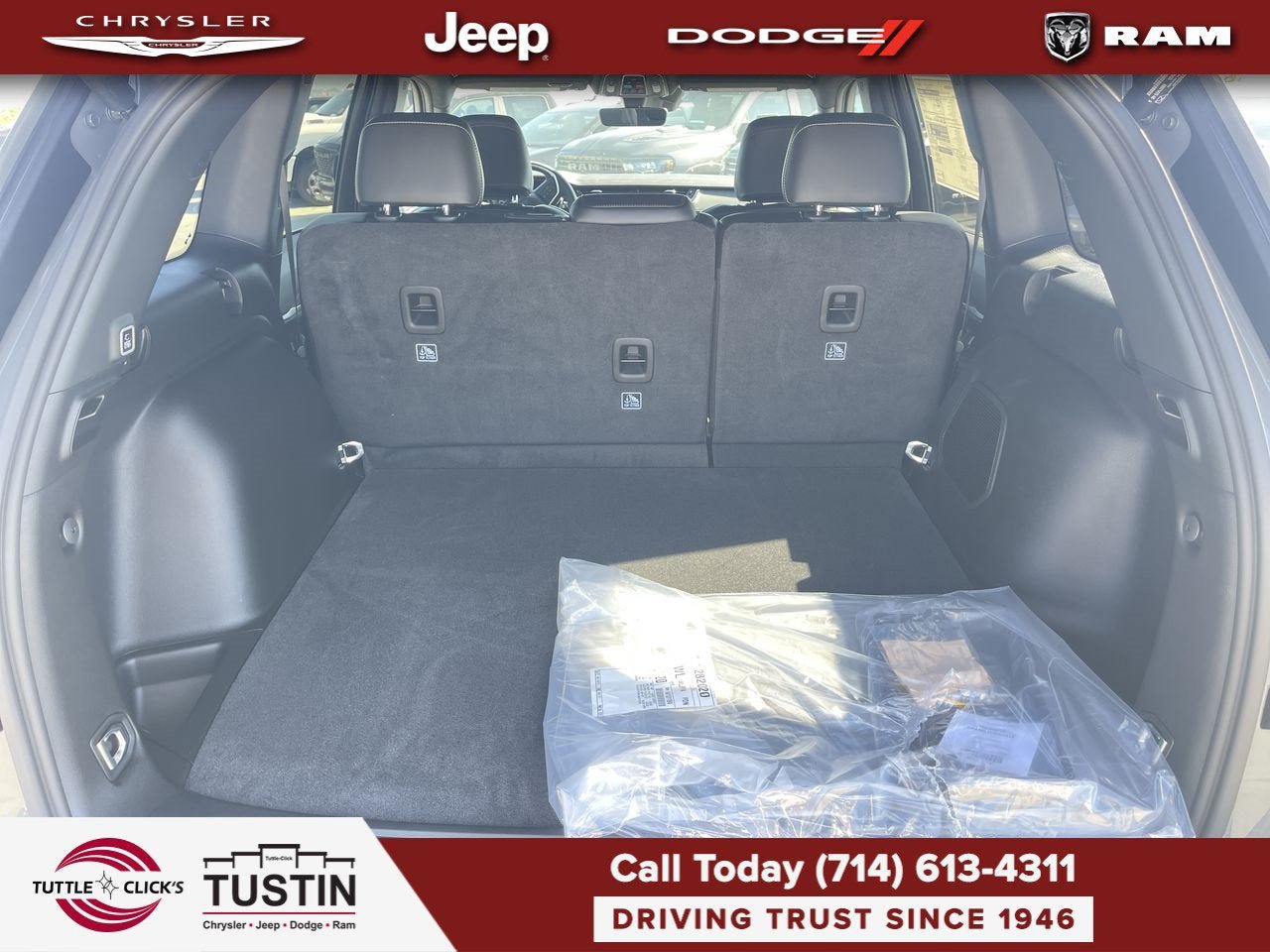 New 2027 Jeep Grand Cherokee Limited w/ Limited Altitude Package AWD/4WD image 33