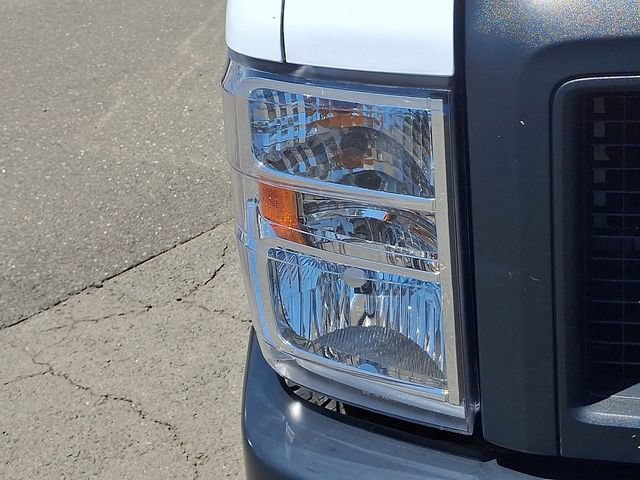 Used 2024 Ford E-450 and Econoline 450 Super Duty RWD image 28