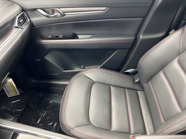 Used 2025 MAZDA CX-5 Carbon Edition image 19