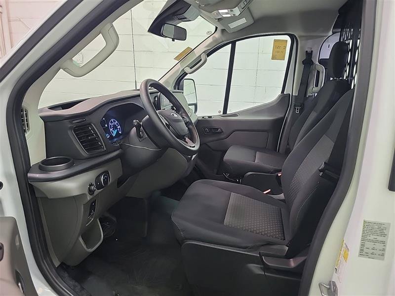 Used 2025 Ford Transit 250 Low Roof w/ Exterior Upgrade Package RWD image 8