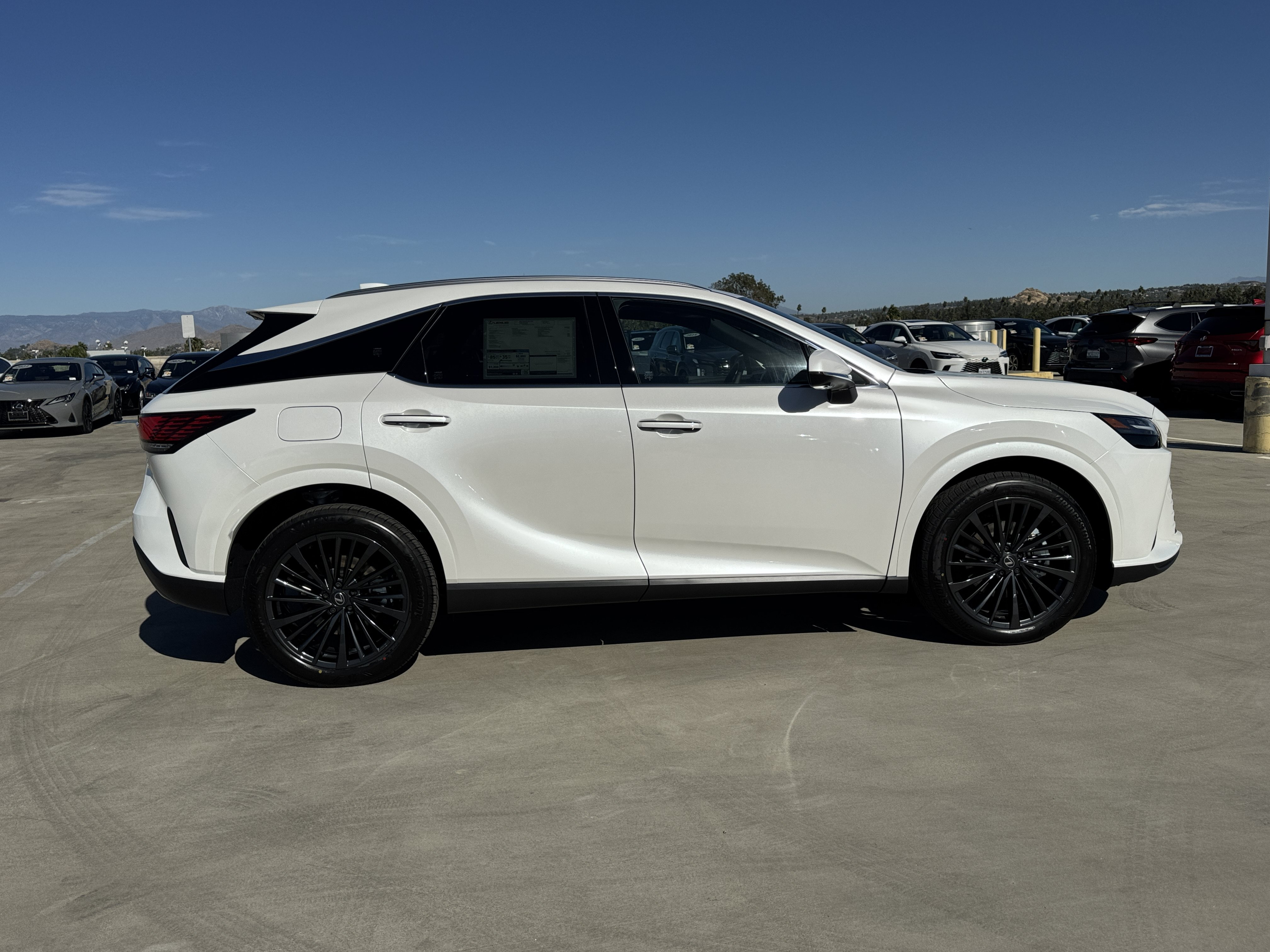 New 2026 Lexus RX 450h AWD w/ Convenience Package image 12
