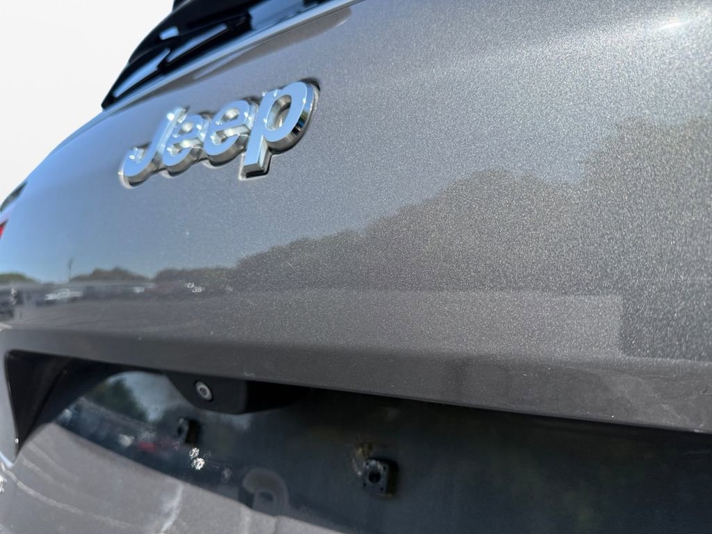 Certified 2022 Jeep Grand Cherokee L Limited image 17