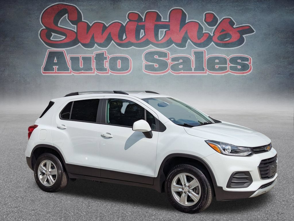 Used 2022 Chevrolet Trax LT w/ LT Convenience Package AWD/4WD image 1