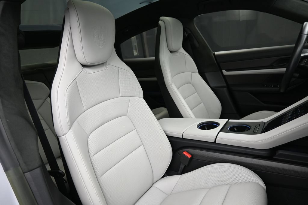 Certified 2023 Porsche Taycan GTS AWD/4WD image 28