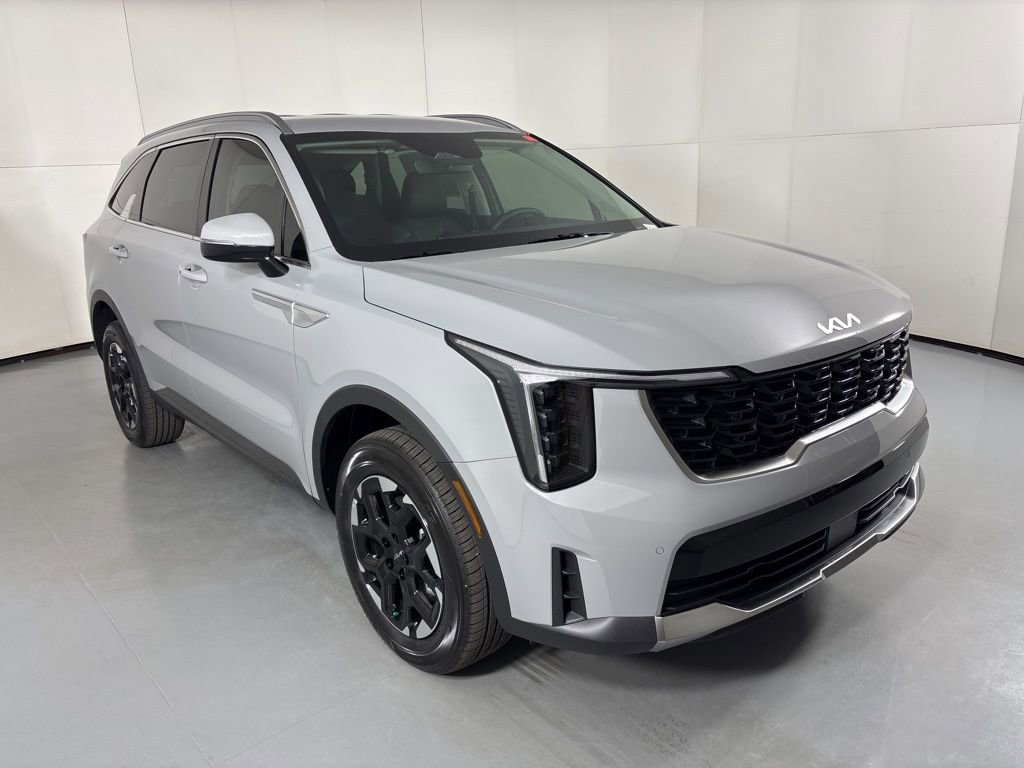 New 2026 Kia Sorento S image 2