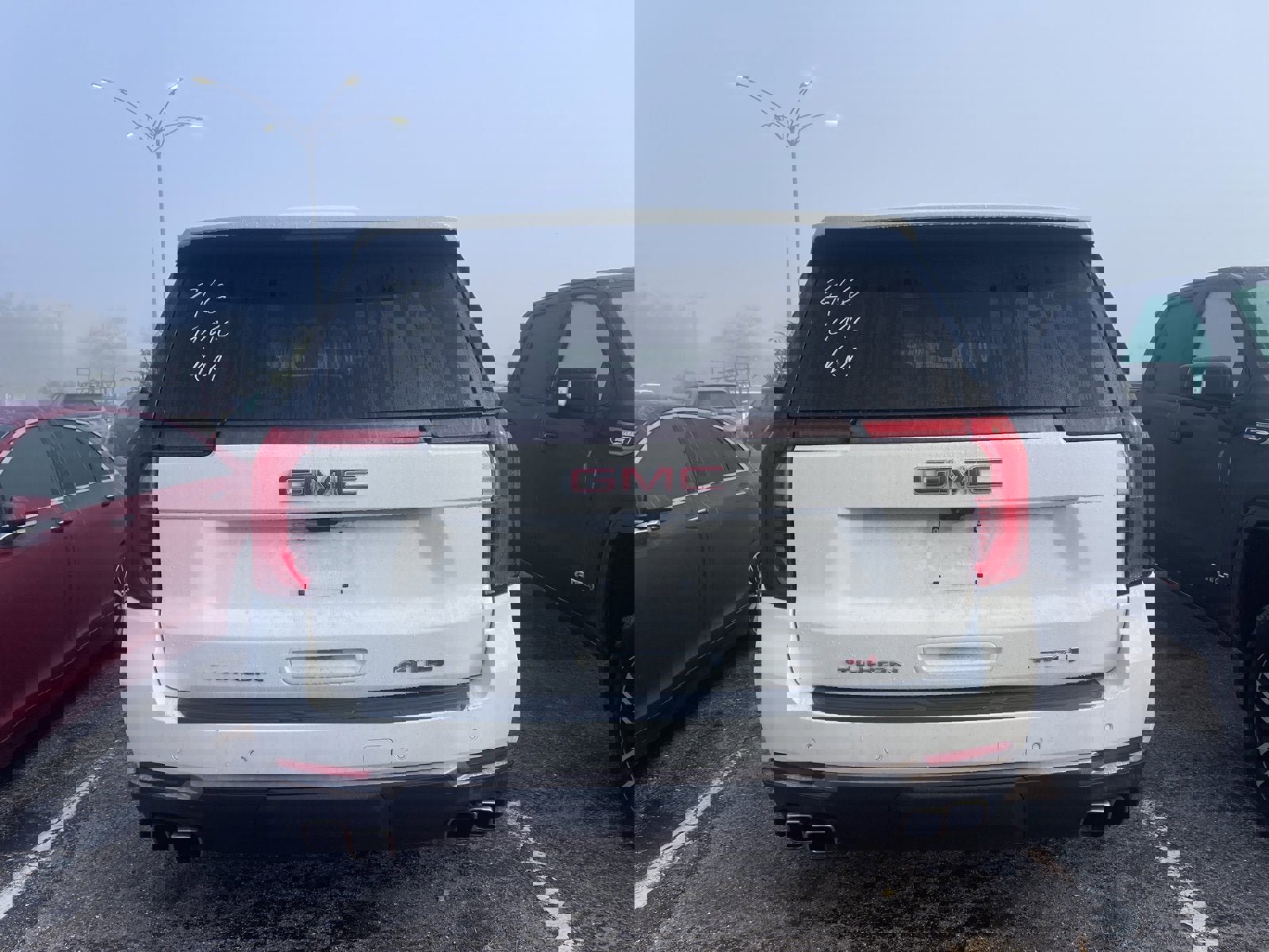 Used 2025 GMC Yukon AT4 Ultimate image 8