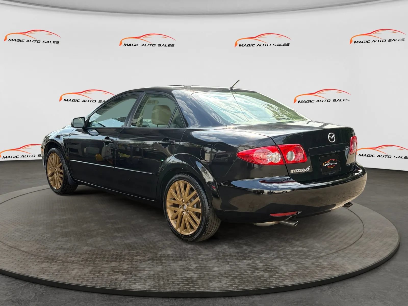 Used 2005 MAZDA MAZDA6 i FWD image 8