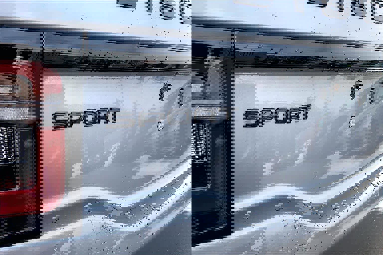 Certified 2025 Land Rover Discovery Sport Dynamic SE image 9