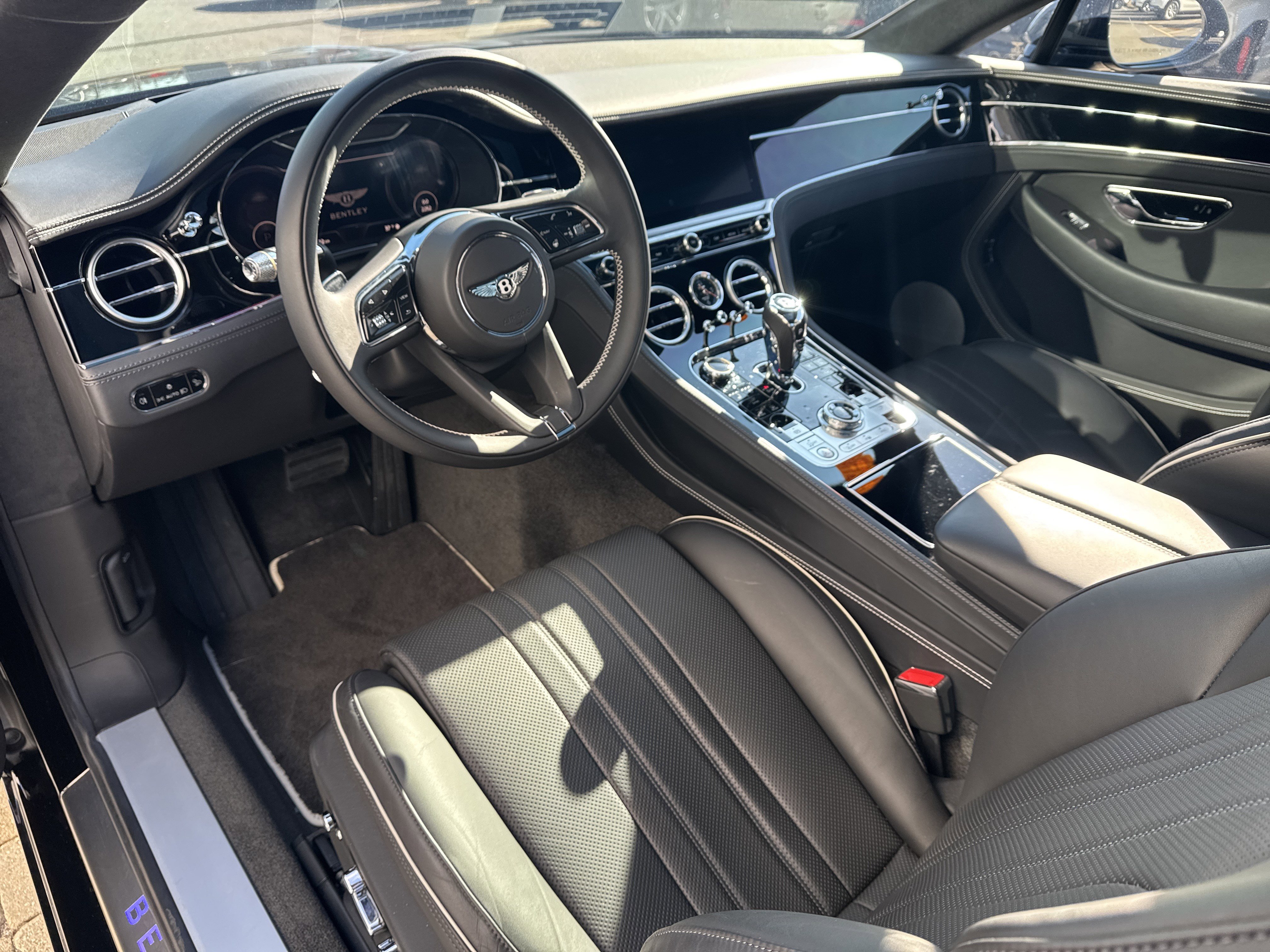 Used 2023 Bentley Continental GT Mulliner image 14