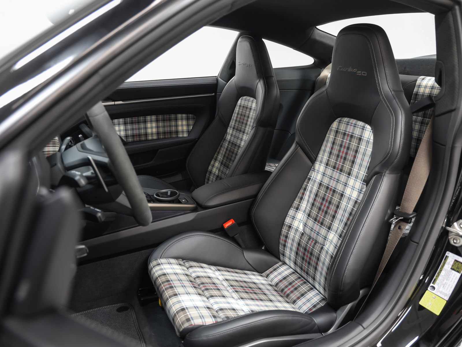 Certified 2025 Porsche 911 Turbo S AWD/4WD image 5