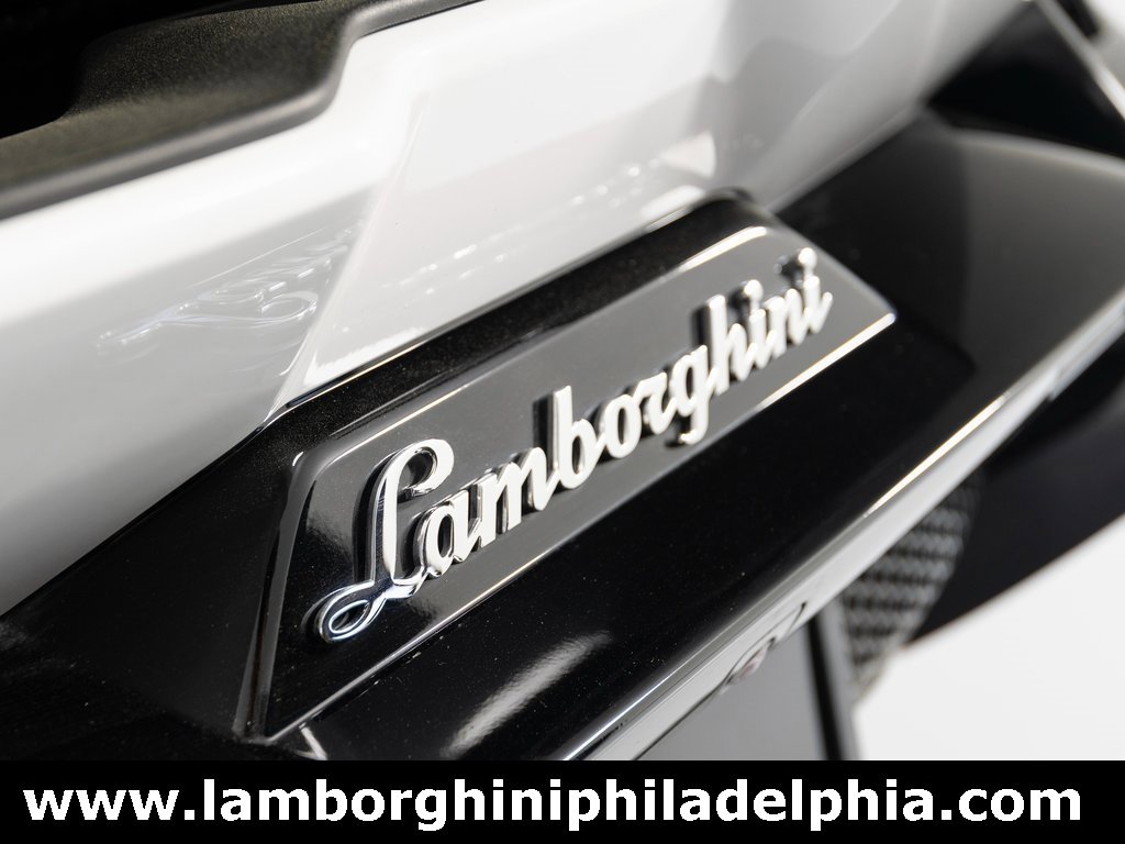 Used 2024 Lamborghini Revuelto image 49