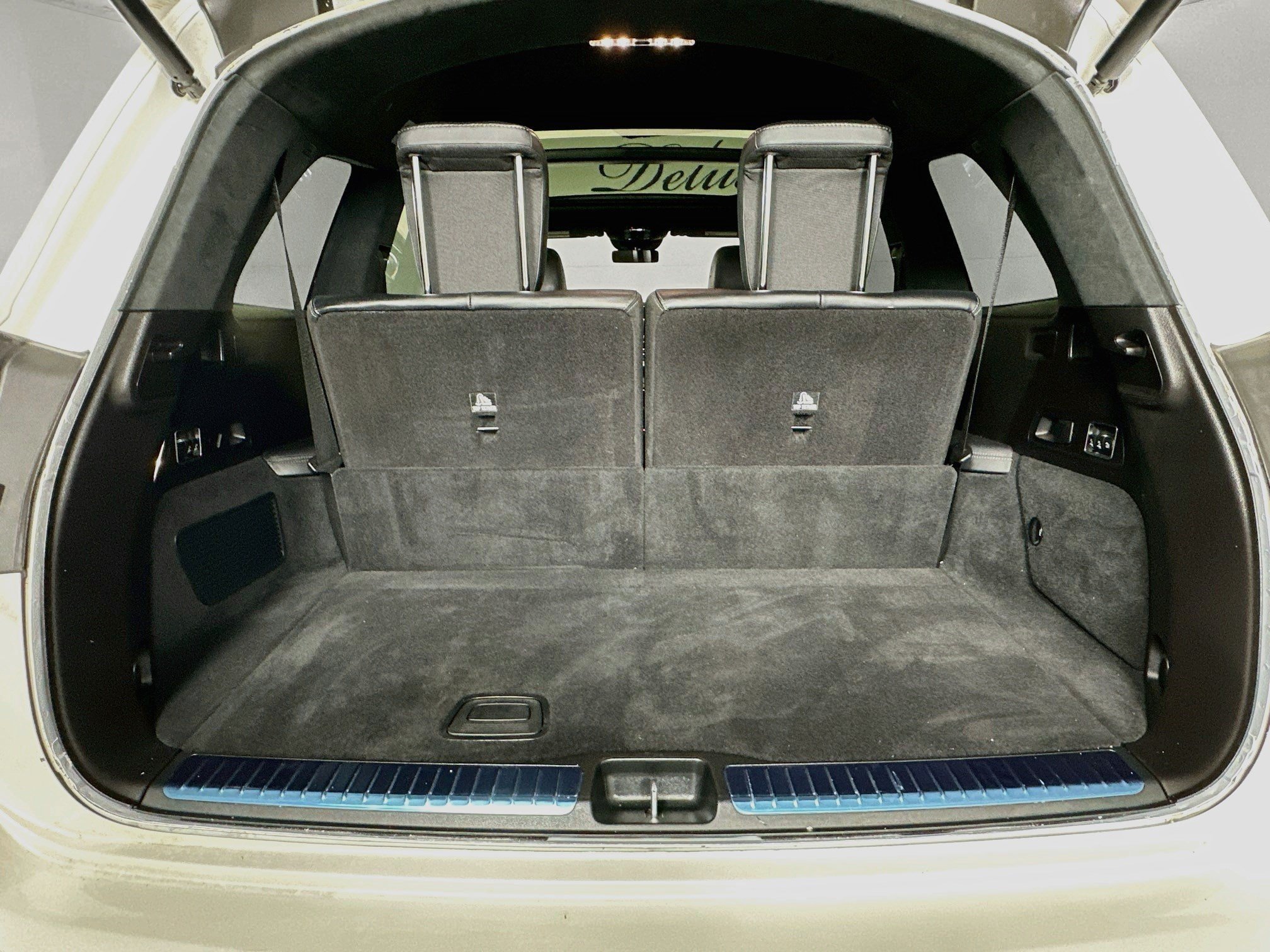Used 2023 Mercedes-Benz GLS 63 AMG 4MATIC image 26