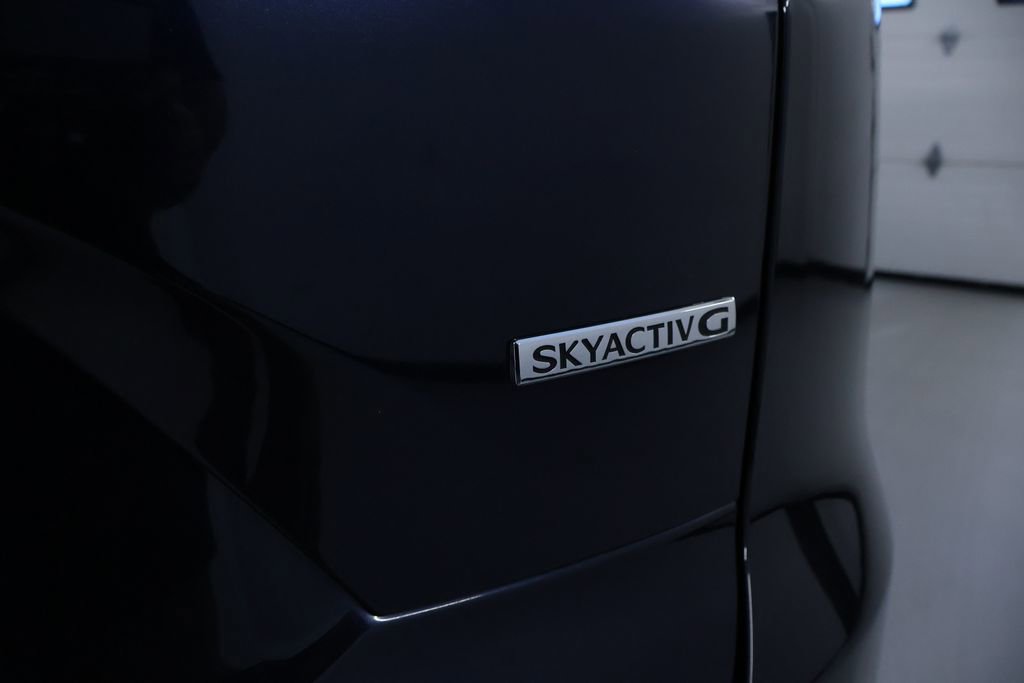 Used 2023 MAZDA CX-9 Touring image 11