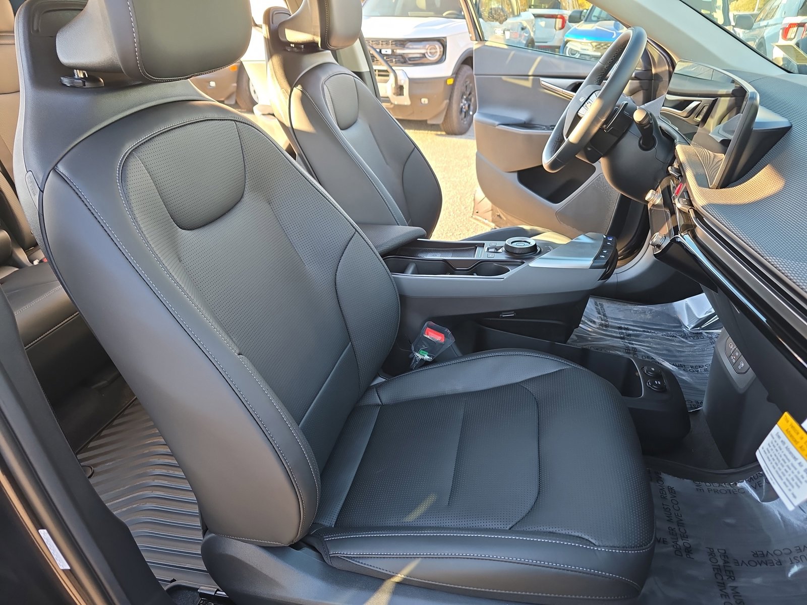 New 2025 Kia EV6 Wind image 10