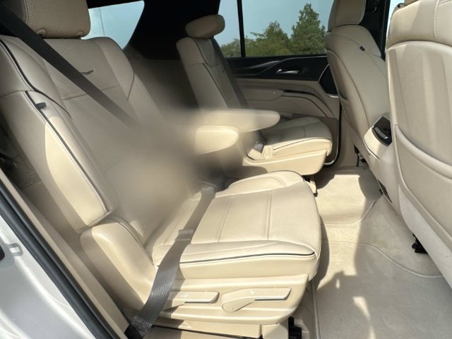 Certified 2023 Cadillac Escalade Premium Luxury w/ Performance Package RWD image 11