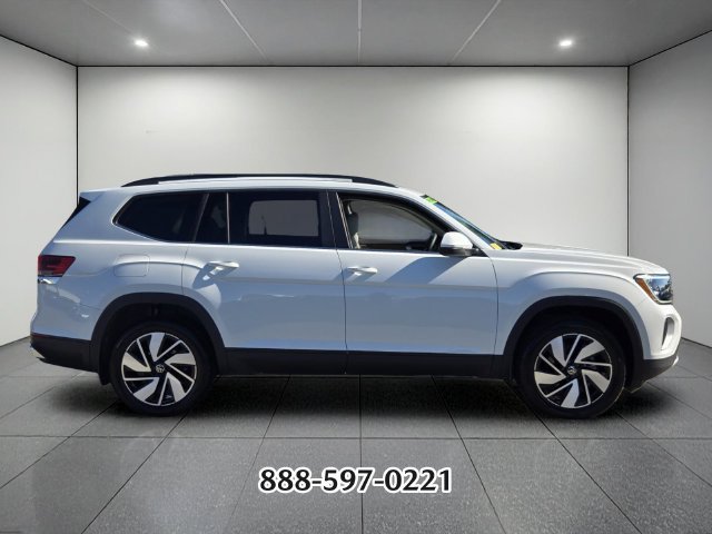 Certified 2024 Volkswagen Atlas SE FWD image 6