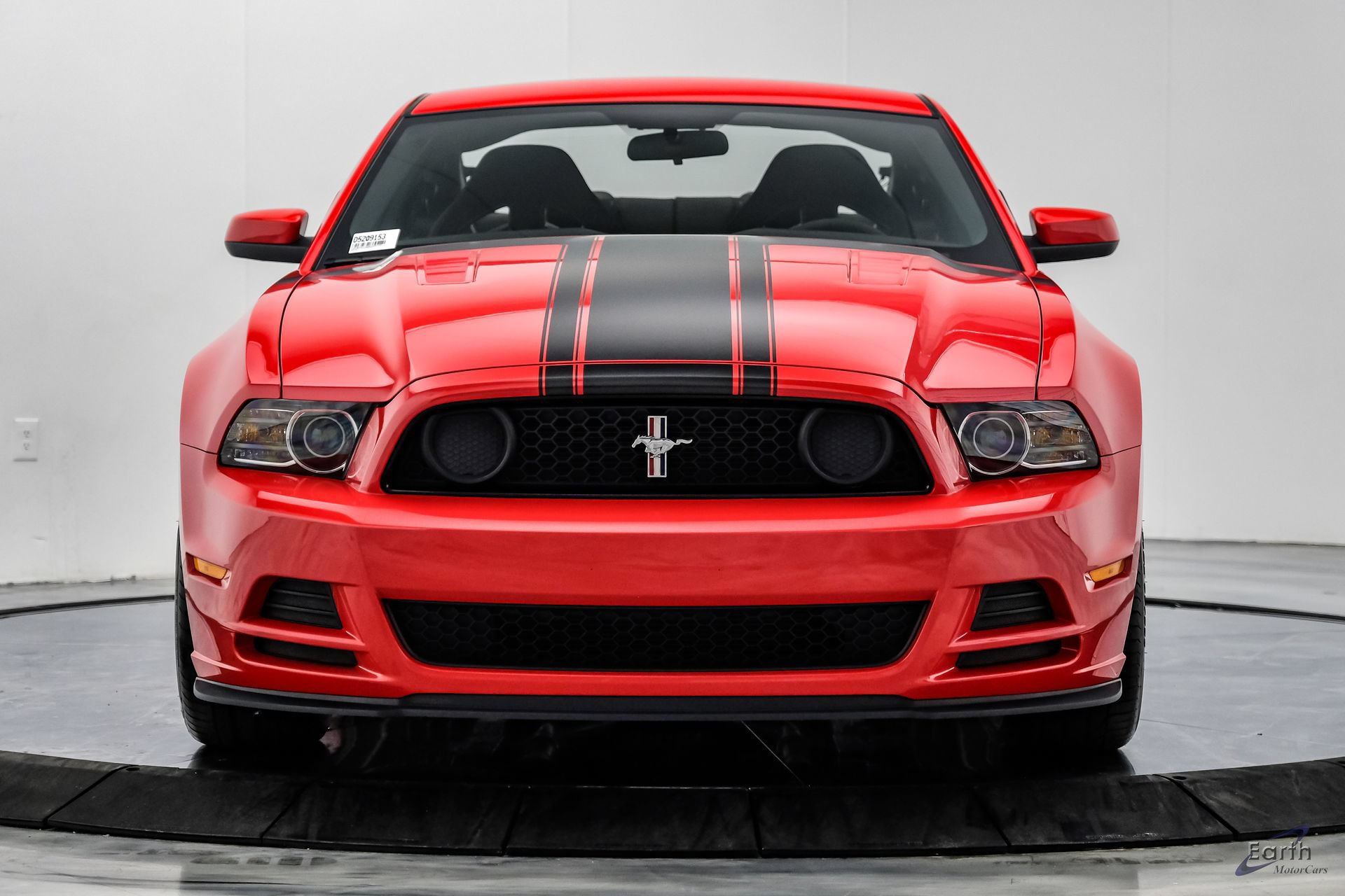 Used 2013 Ford Mustang Boss 302 w/ Boss 302 Accessory Pkg RWD image 28