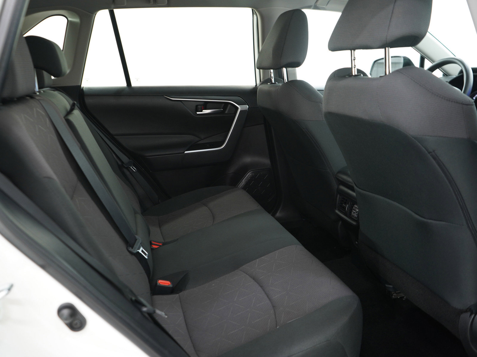 Used 2024 Toyota RAV4 XLE AWD/4WD image 13