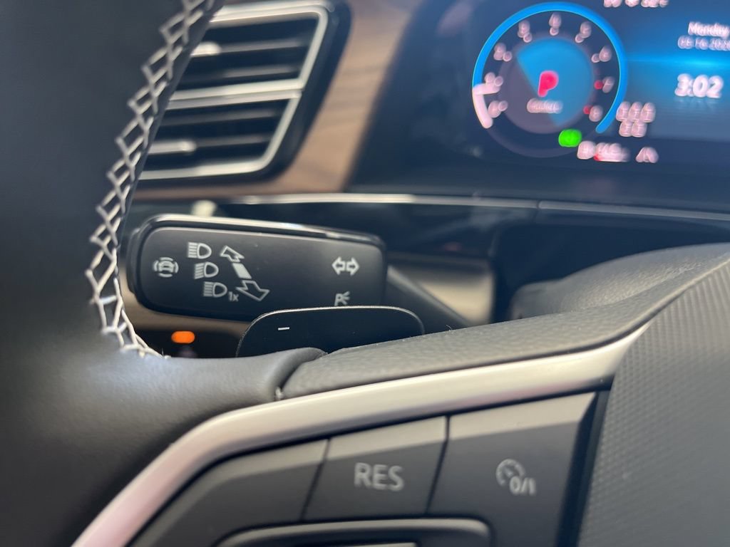 New 2026 Volkswagen Atlas SE FWD image 20