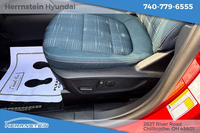 Used 2024 Ford Bronco Sport Heritage w/ Heritage Convenience Package AWD/4WD image 17