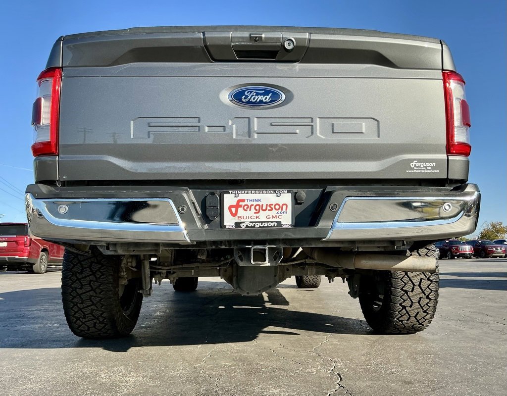 Used 2021 Ford F150 Lariat w/ Max Trailer Tow Package image 16