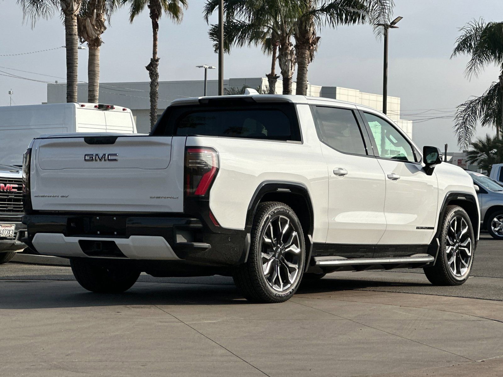 New 2025 GMC Sierra EV Denali image 4