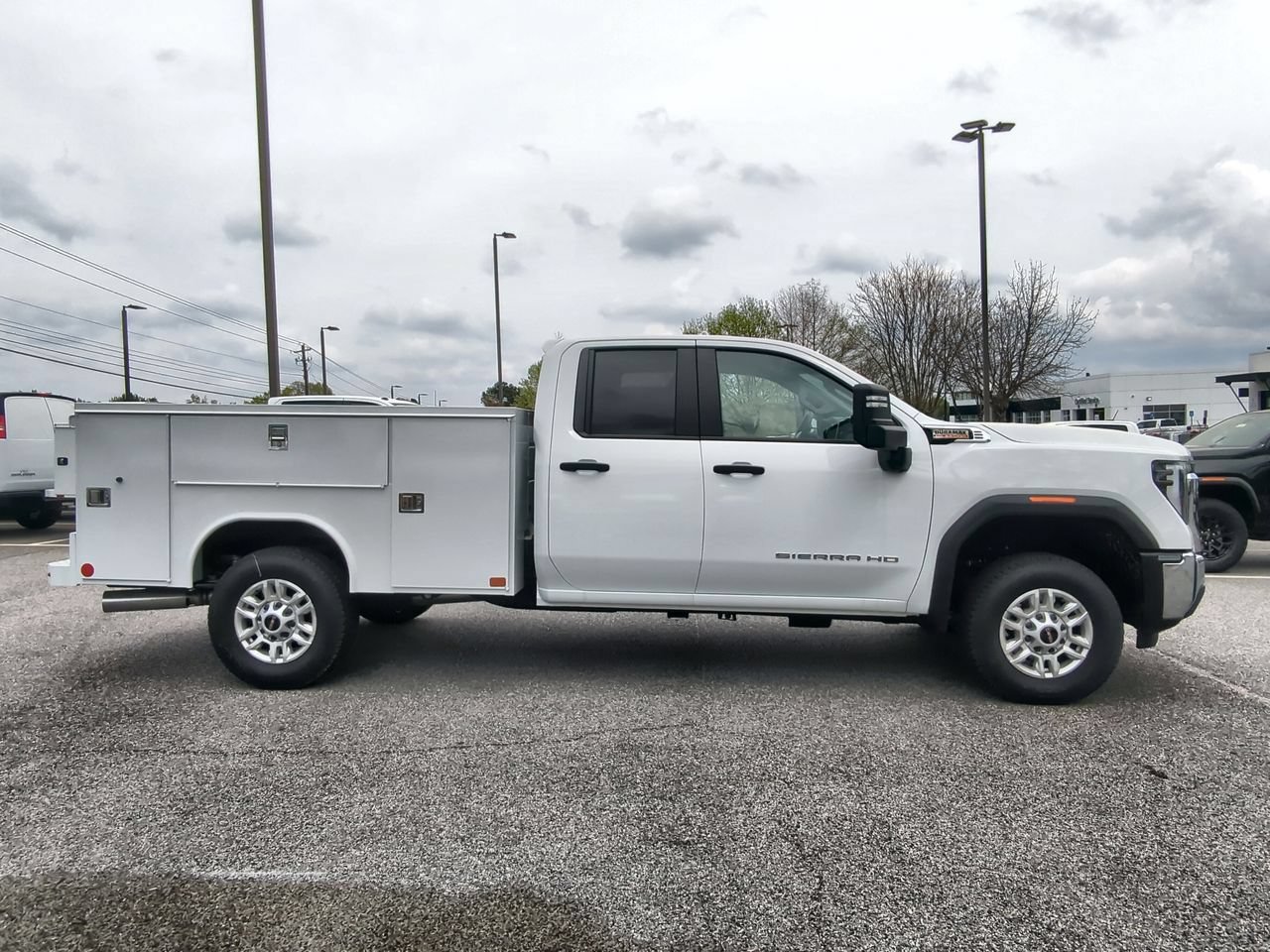 New 2025 GMC Sierra 2500 Pro w/ Convenience Package AWD/4WD image 9