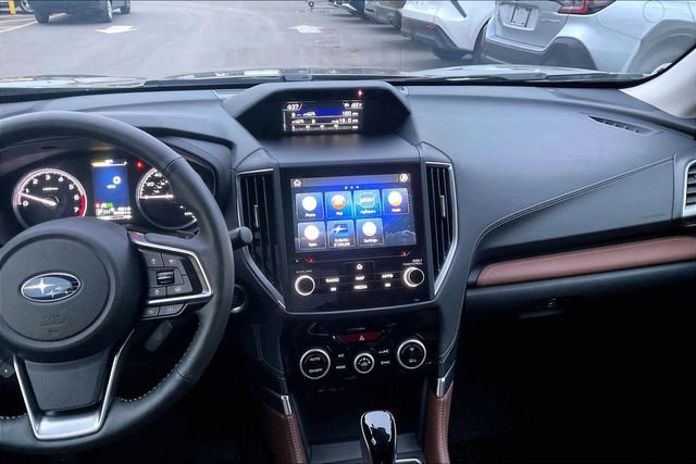 Used 2023 Subaru Forester Touring image 6