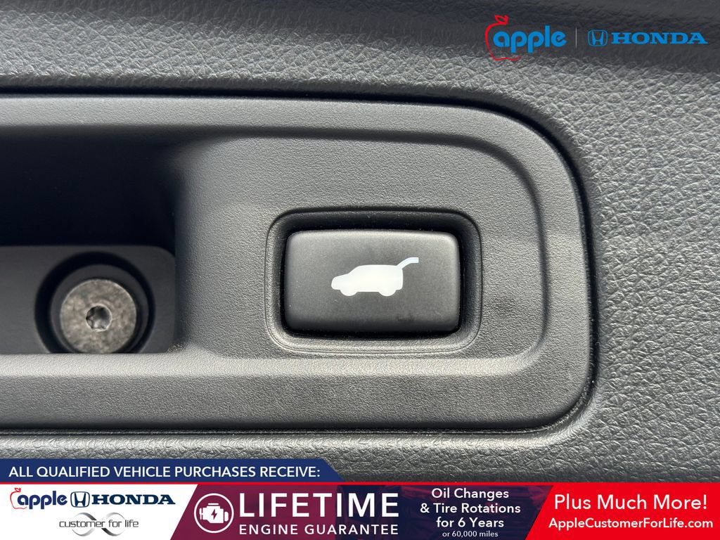 Used 2021 Honda Pilot Elite image 22