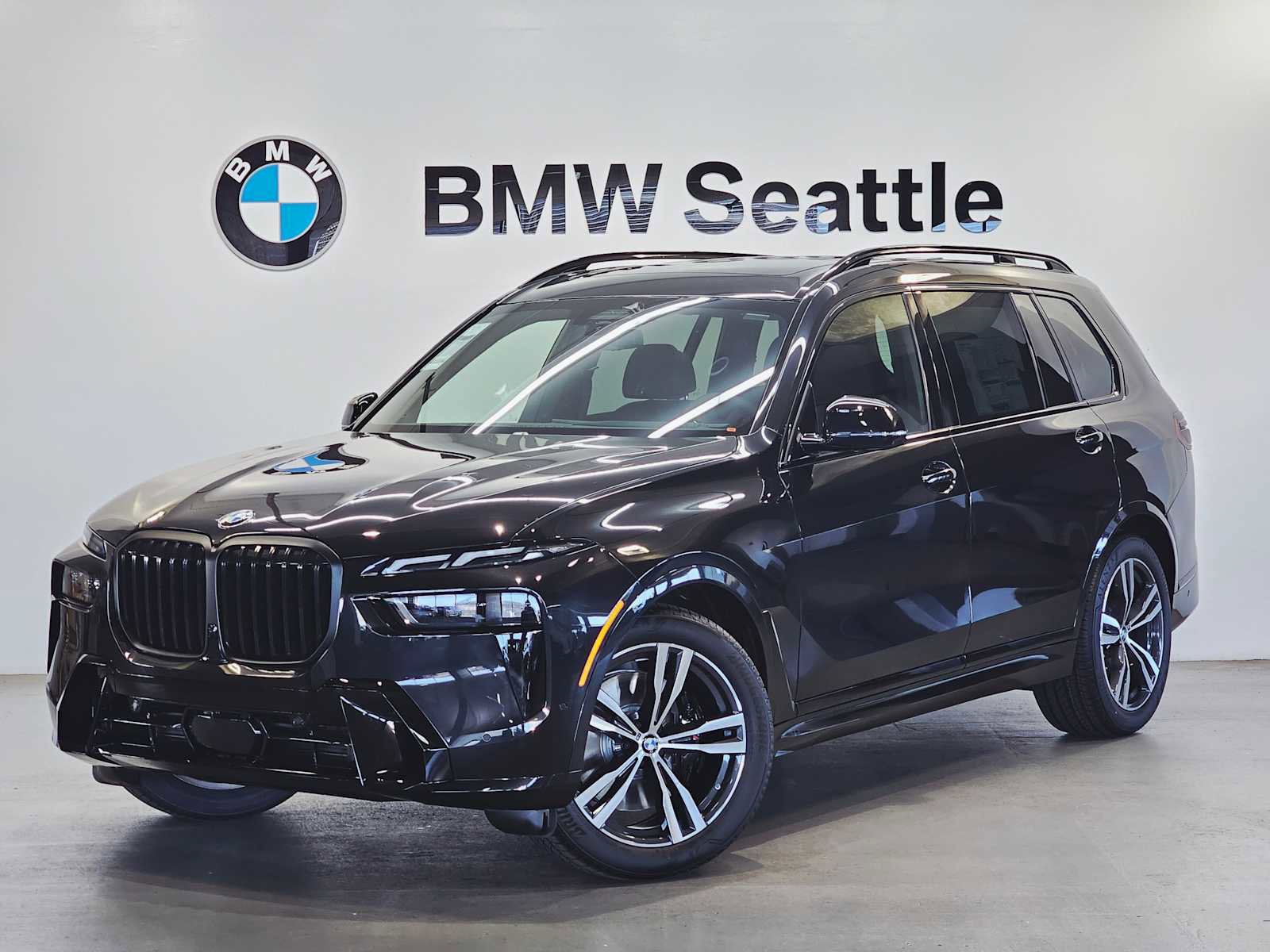 New 2026 BMW X7 xDrive40i w/ M Sport Package image 1