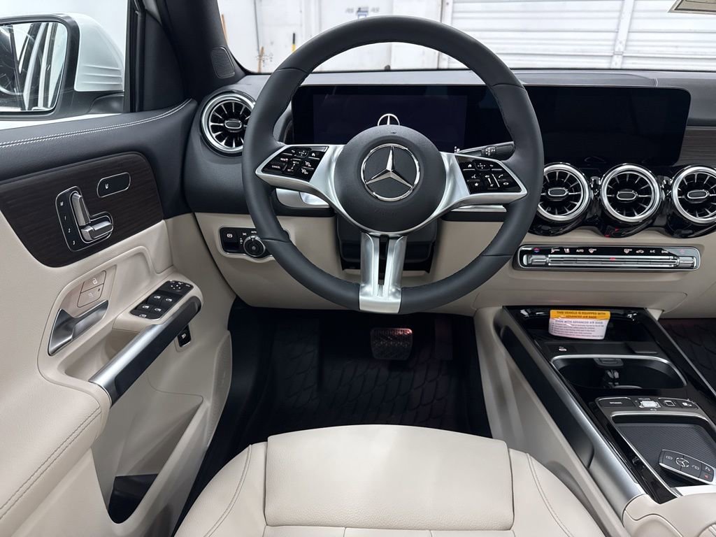 Used 2026 Mercedes-Benz GLB 250 image 21