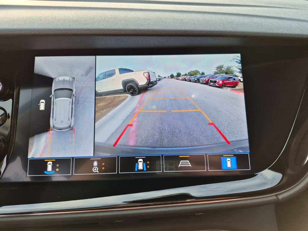Used 2021 Buick Envision Avenir FWD image 27