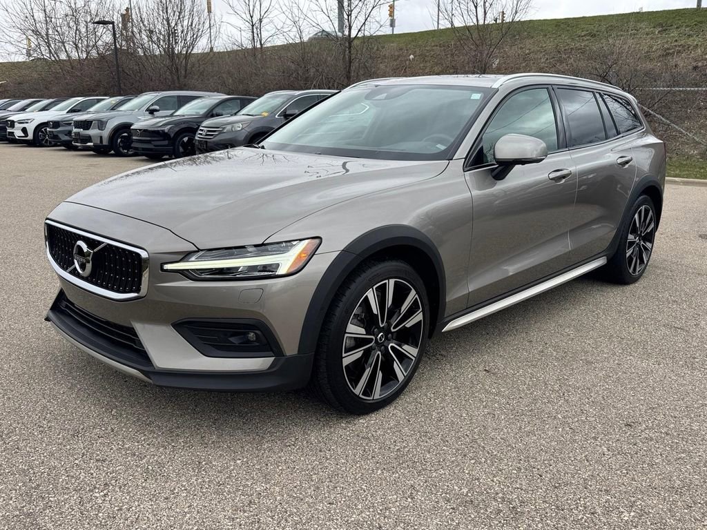 Used 2020 Volvo V60 T5 Cross Country w/ Protection Package