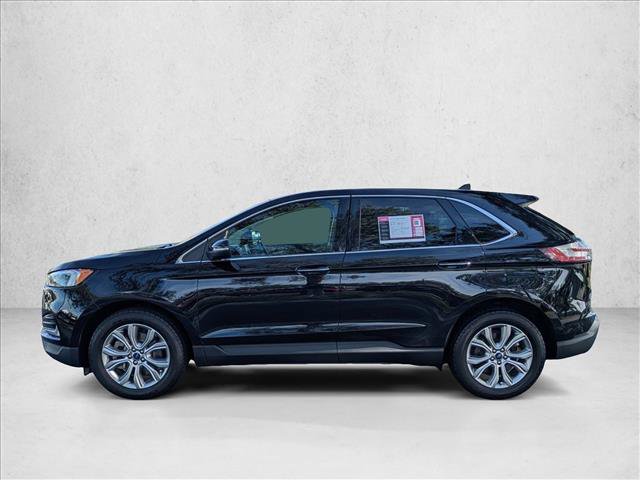 Used 2022 Ford Edge Titanium w/ Equipment Group 301A AWD/4WD image 9