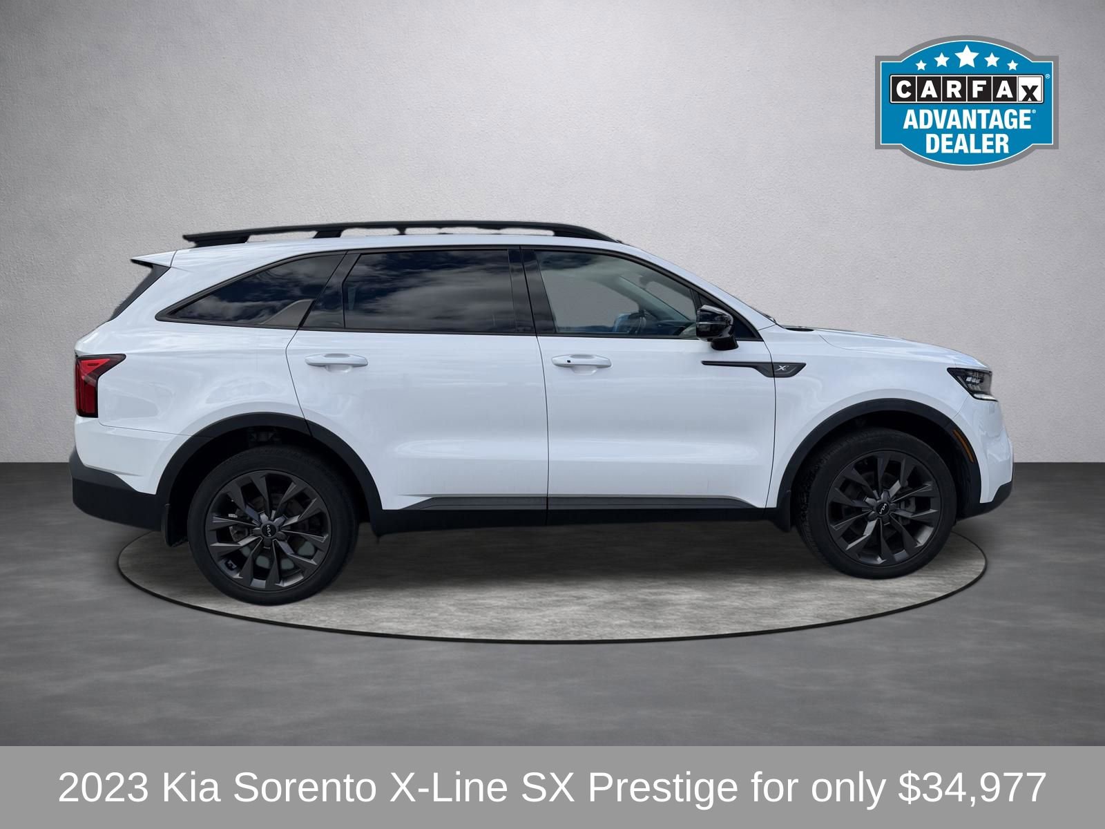 Used 2023 Kia Sorento SX Prestige image 2
