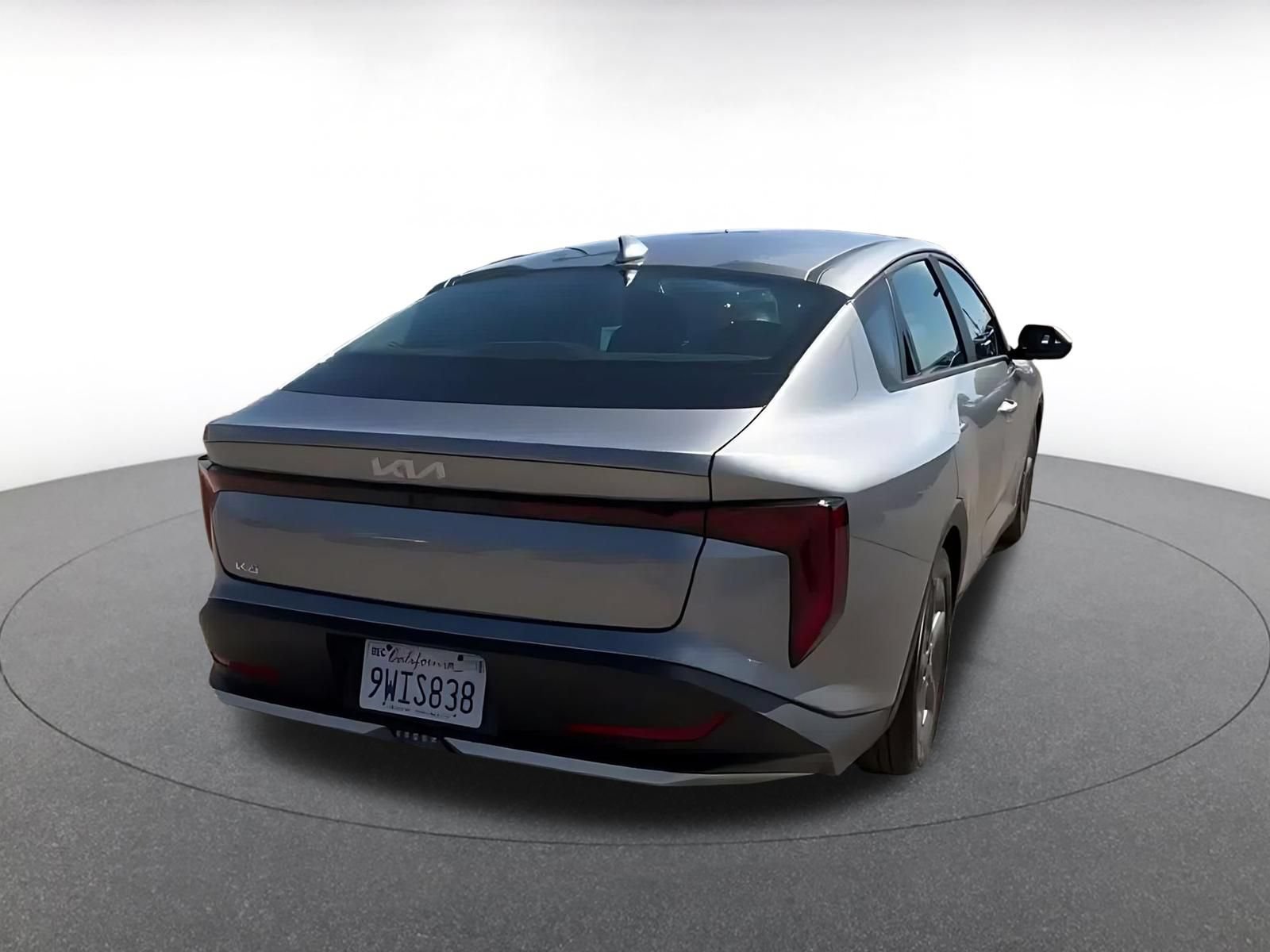 Used 2026 Kia K4 FWD image 13