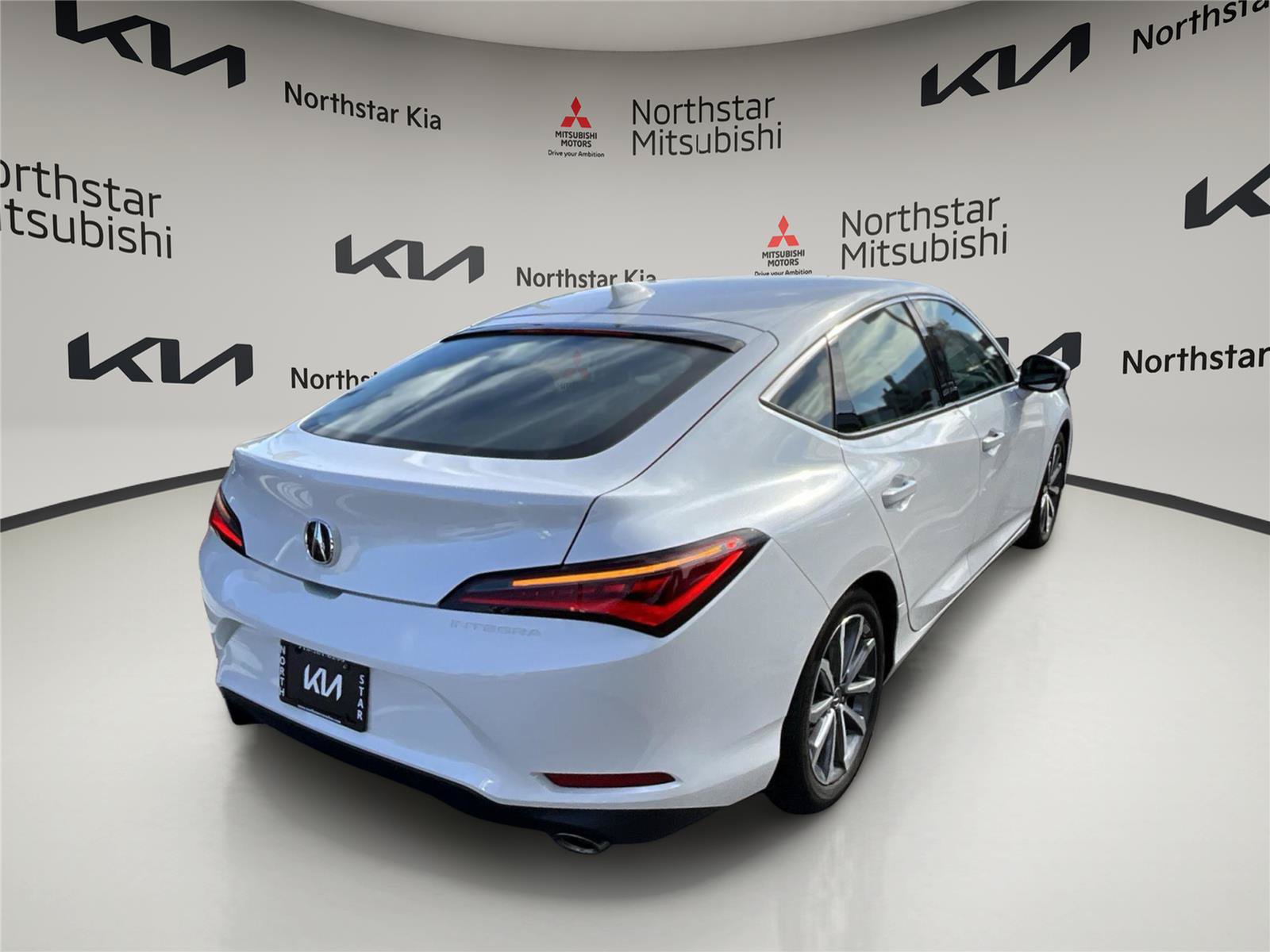 Used 2024 Acura Integra FWD image 4